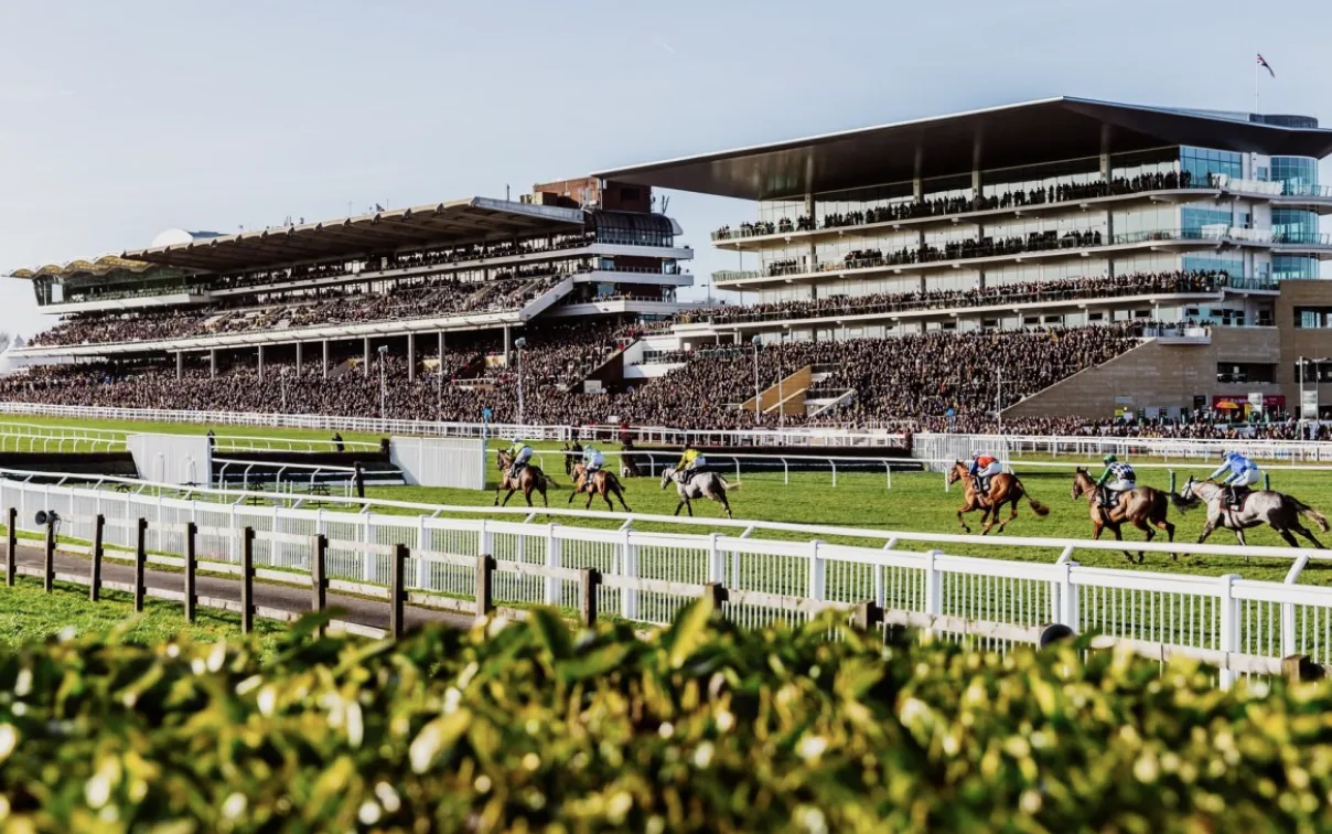 Cheltenham spa town and racecourse